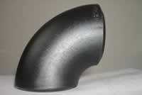 Short radius pipe elbows